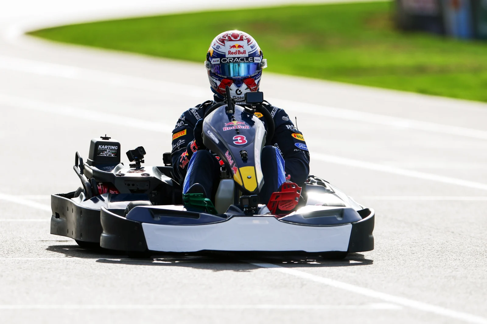 Totally unstoppable: Max Verstappen surpassed 100 drivers in a kart race starting from last place