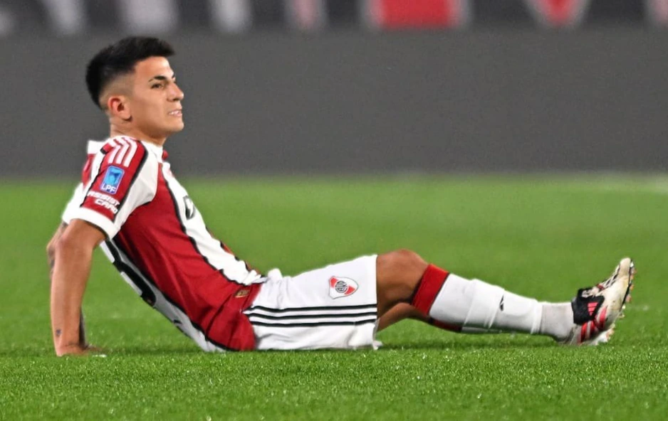 Almada tuvo que pedir el cambio a los 5 minutos de partido