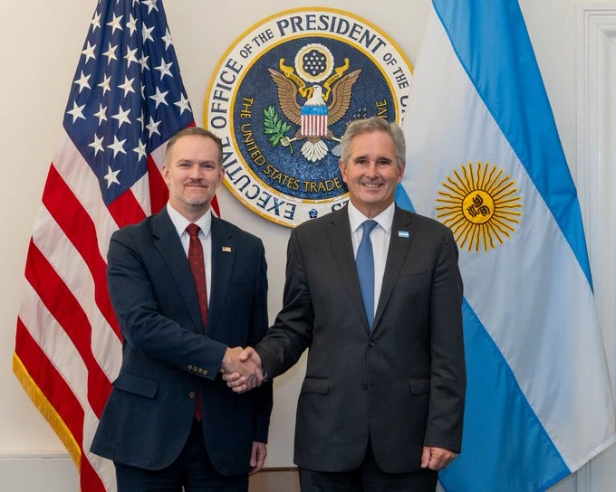 Pablo Quirno junto al representante comercial de Estados Unidos Jamieson Greer