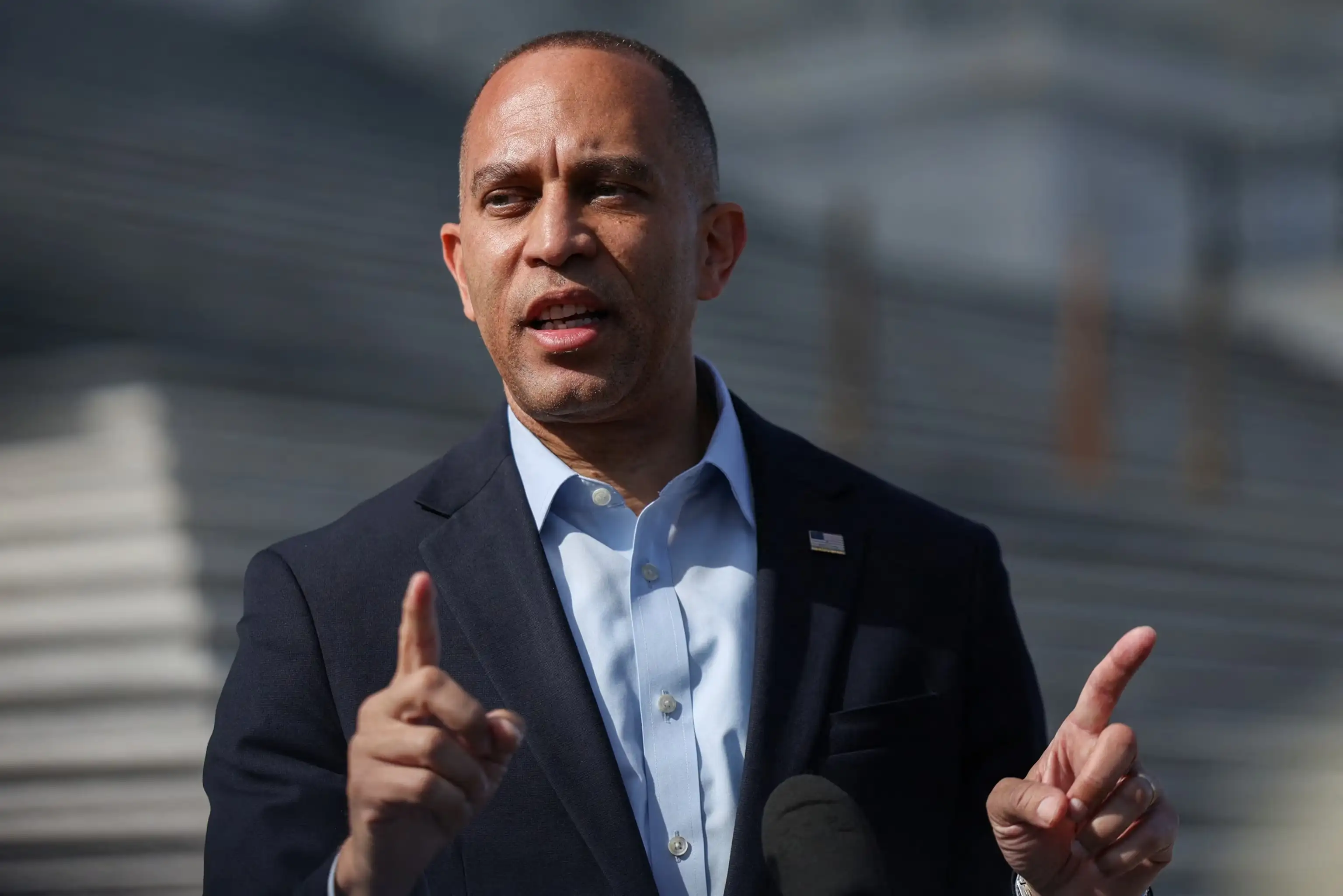 The communist Hakeem Jeffries congratulated Chevalier after her victory in the primaries despite the controversial social media posts of the Democrat