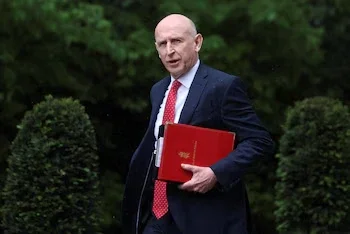 El ex ministro de Defensa del Reino Unido criticó fuertemente al socialista Keir Starmer por no tomar enserio el financiamiento militar del Reino Unido