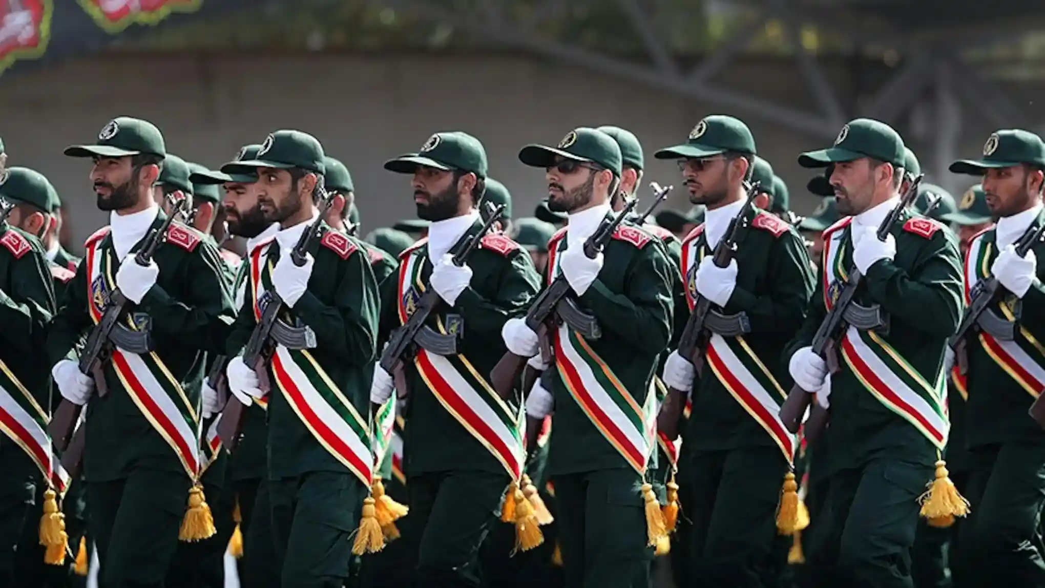 Las fuerzas armadas iraníes aseguran que habrían logrado derribar dos aeronaves militares estadounidenses