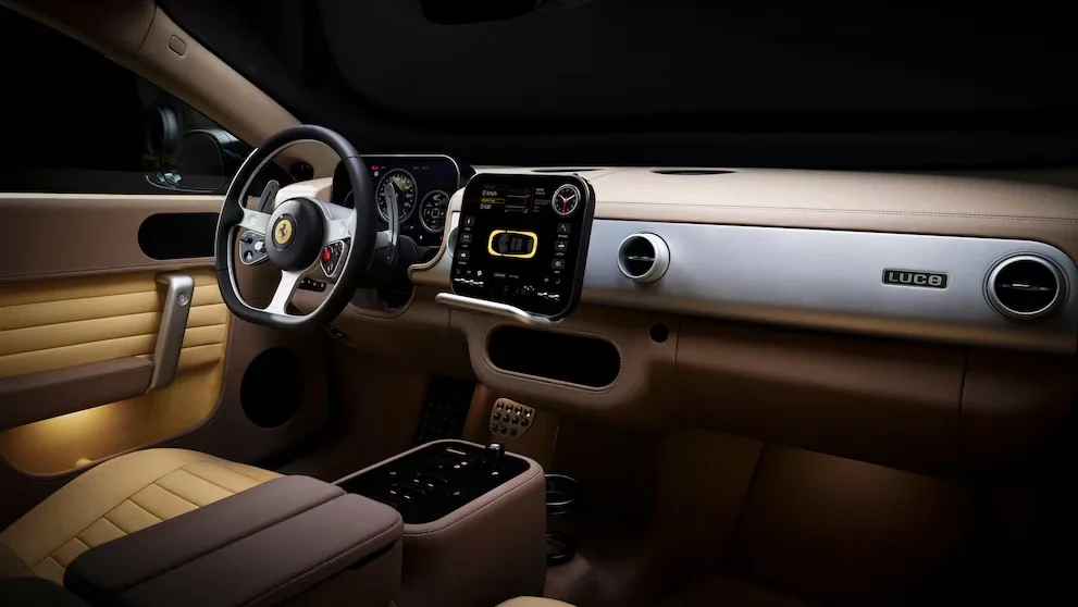 Interior de la Ferrari Luce