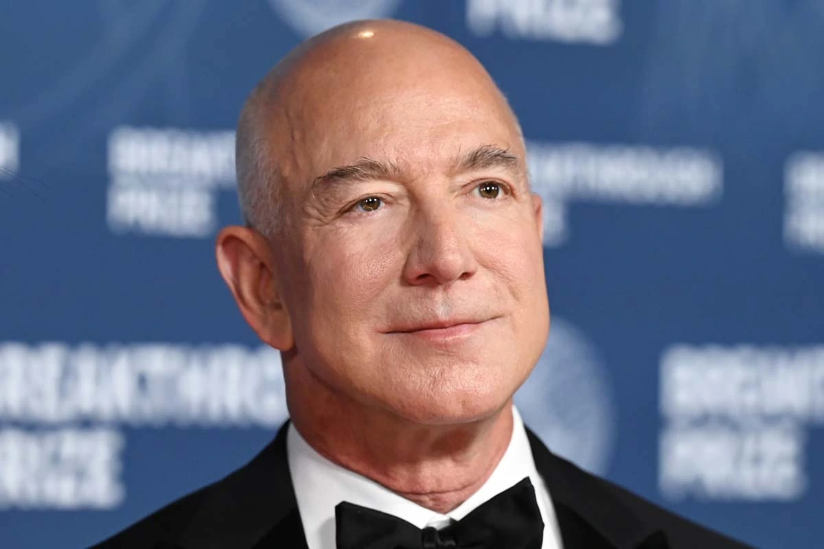 Jeff Bezos fue el mayor ganador del mes
