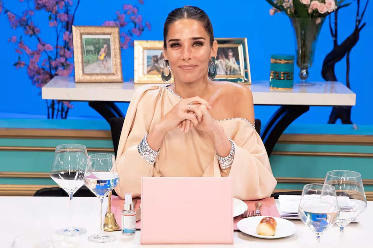 Who are Juana Viale's guests this Sunday, September 6