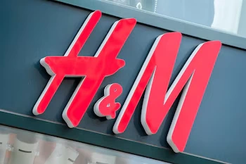 La firma comenzaría su desembarco con un local en Alto Palermo.