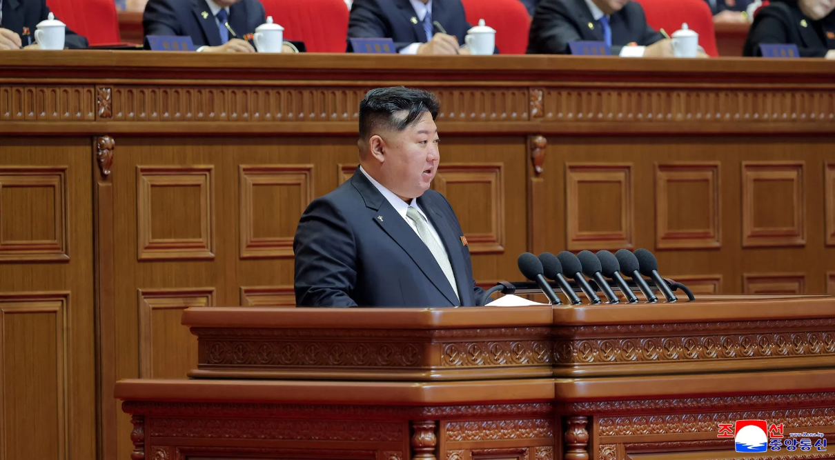 North Korea's supreme dictator has praised those soldiers who choose to commit suicide rather than be captured