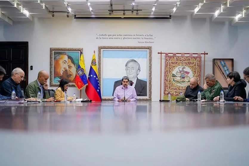 Delcy Rodriguez eliminó el “Salón Néstor Kirchner” del Palacio de Miraflores