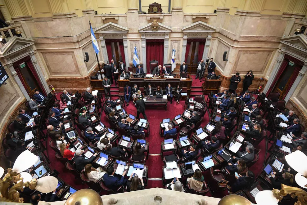 The reform of the BCRA was approved but with modifications and will be defined in the Chamber of Deputies