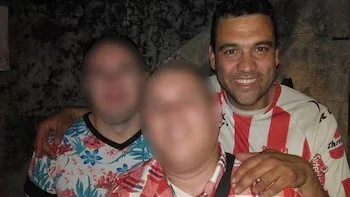 El hombre era sumamente activo en redes sociales