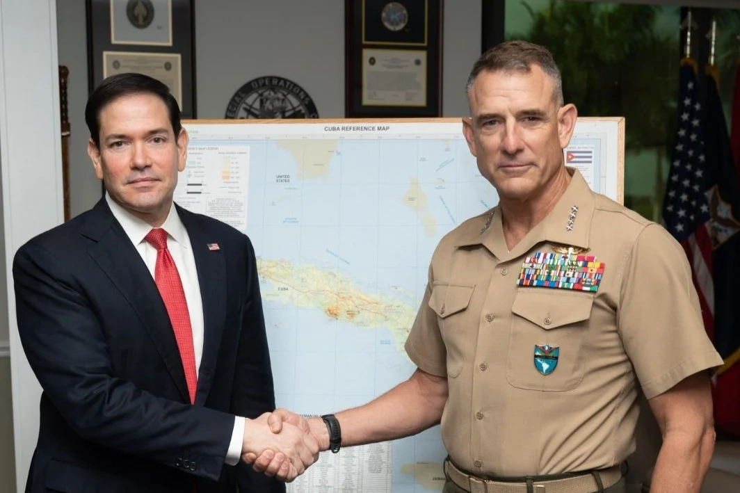 With a map of Cuba in the background, Marco Rubio met with the head of the U.S. Southern Command