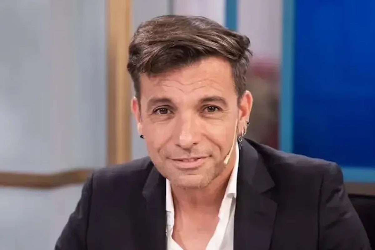 La respuesta de Bossi y el cierre con humor