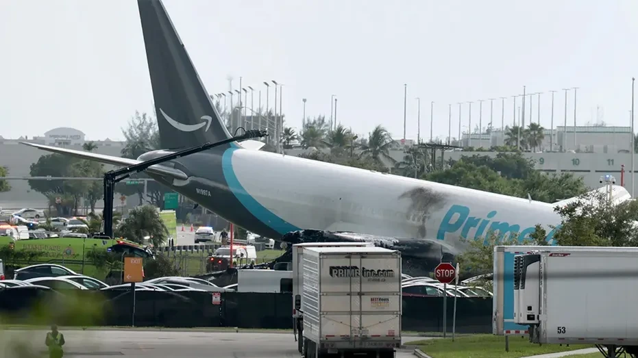 An airplane accident at Miami Airport left at least five people dead when a Boeing 767-300 was attempting to land