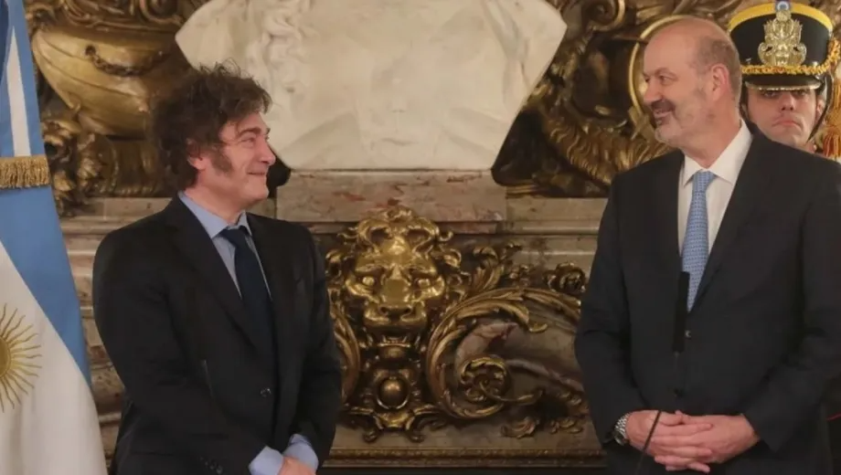 Javier Milei junto a Sturzenegger.