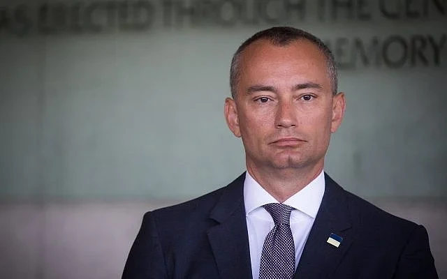 El director ejecutivo de la Junta de Paz para Gaza aseguró que la organización terrorista Hamás no recibirá financiamiento ni participará de una futura administración del territorio