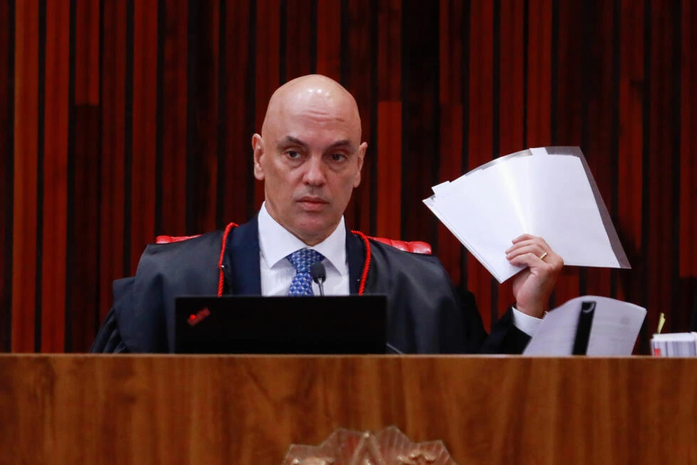El gobierno de Trump sancionó y le revocó la visa al juez comunista de la Corte Suprema de Brasil, Alexandre De Moraes