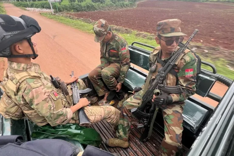 The armed forces of Myanmar carried out a new offensive, extending the conflict to more strategic areas of the Asian country.
