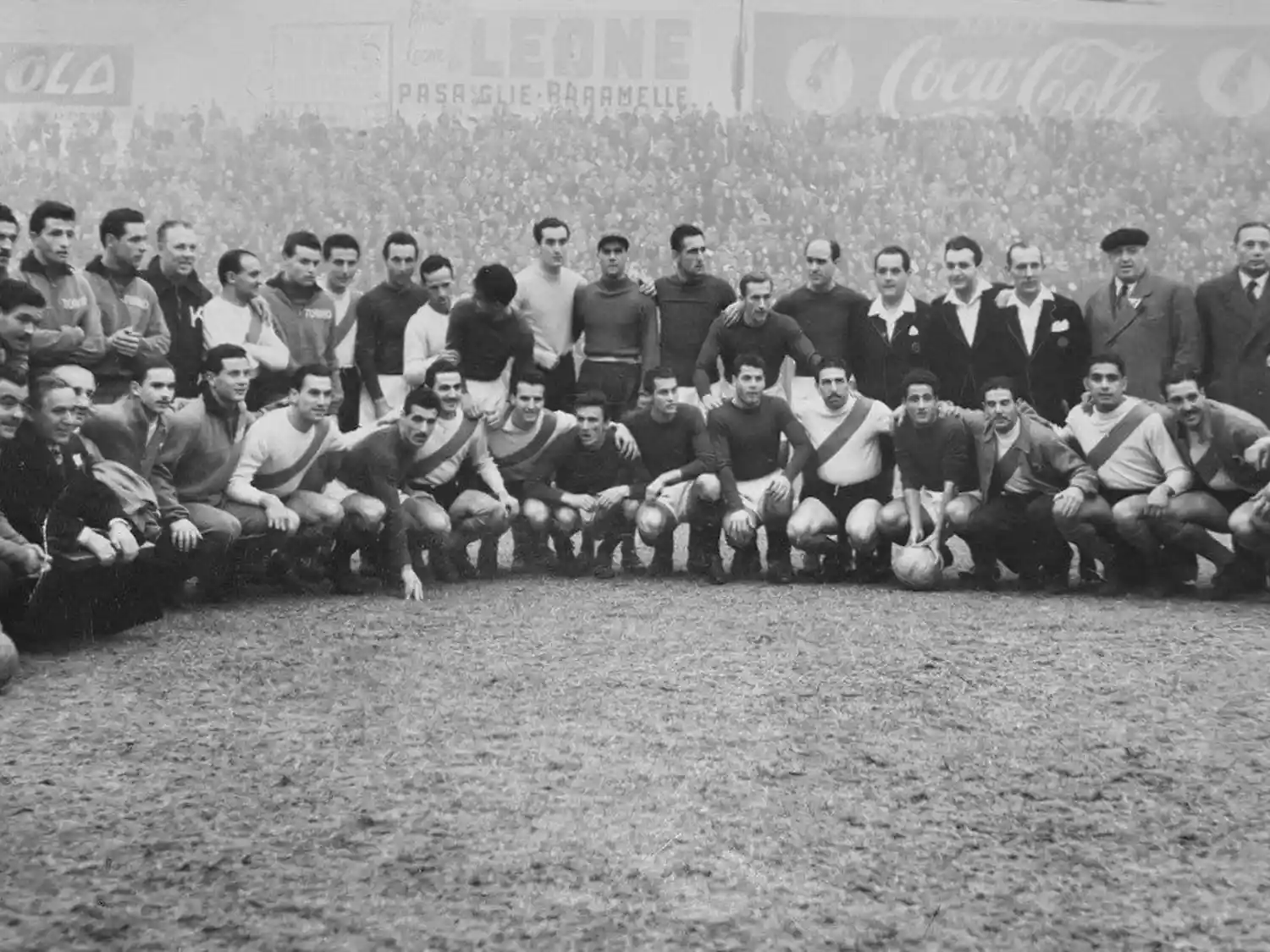 Tras la tragedia, River jugó un amistoso benéfico con el Torino