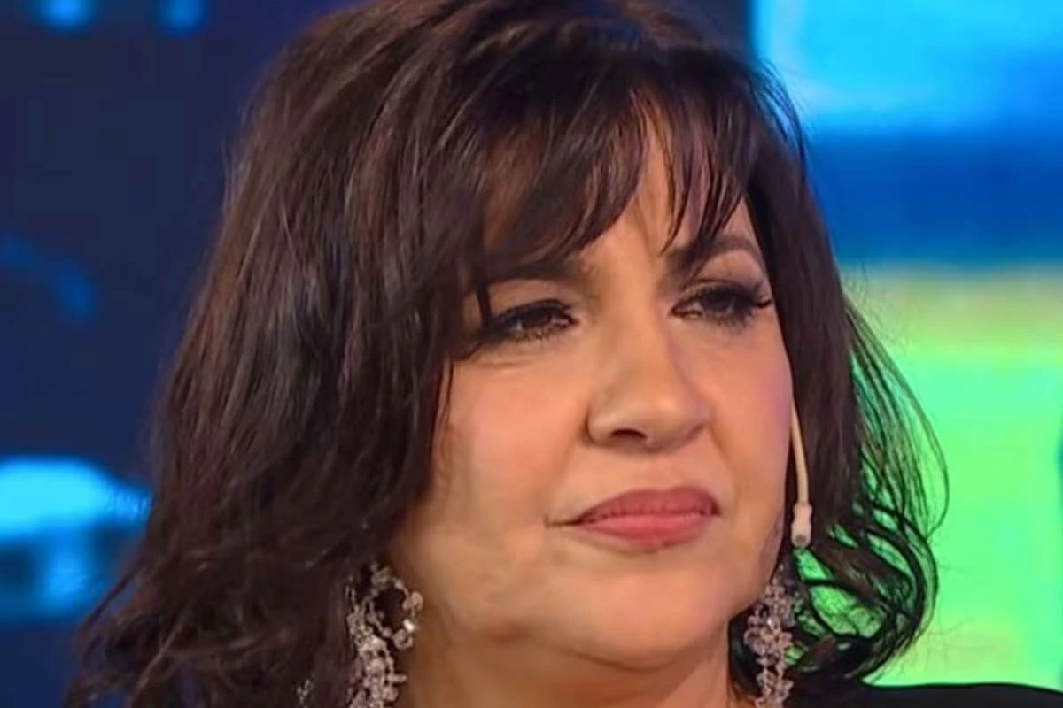 Qué preguntó Vernaci después de ser incorporada al chat