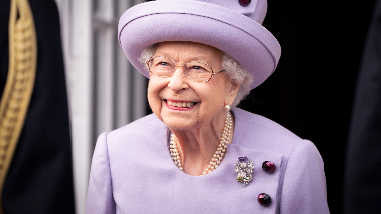 Isabel II.