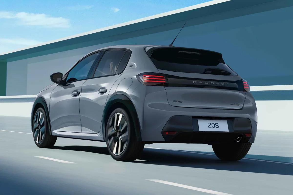 What safety features does the Peugeot 208 offer?