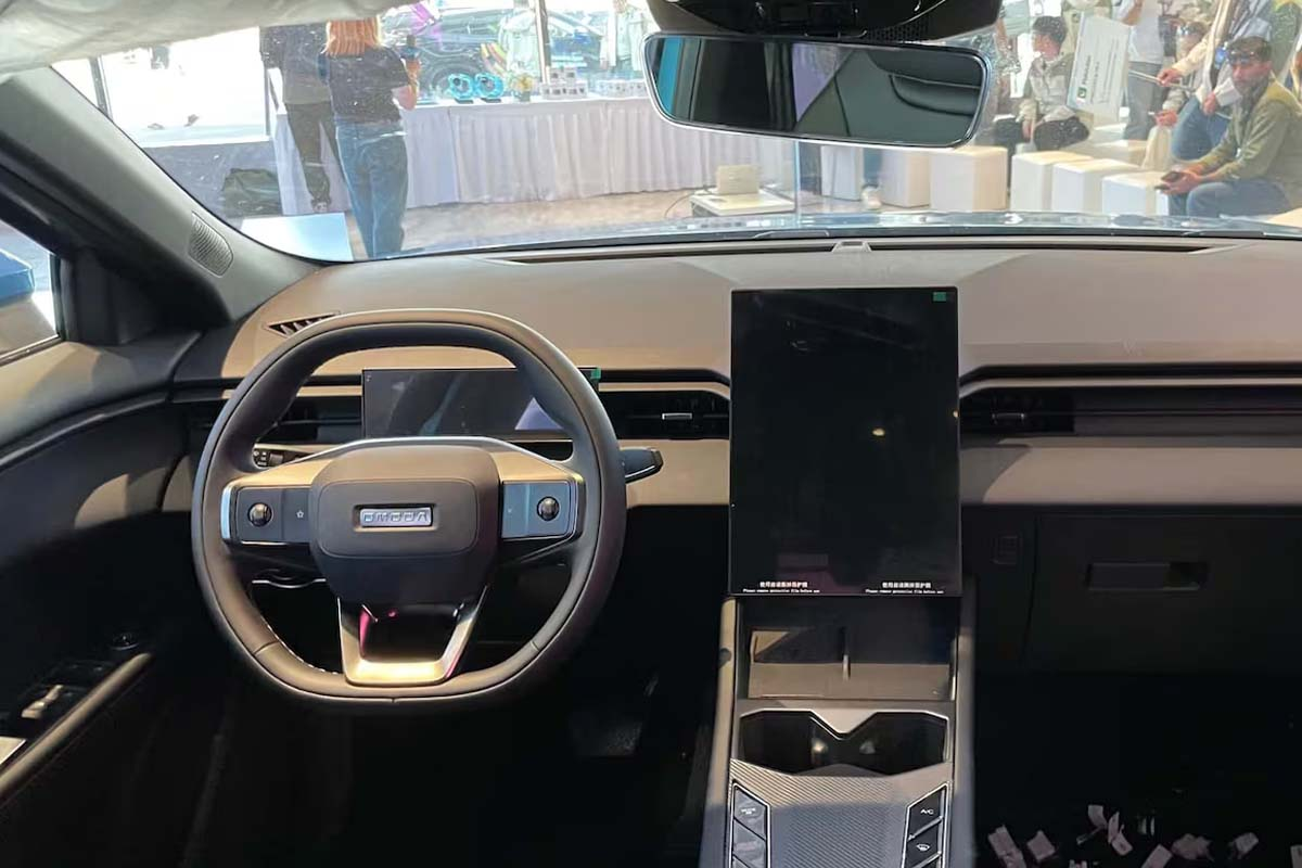 Interior con tecnología y enfoque digital