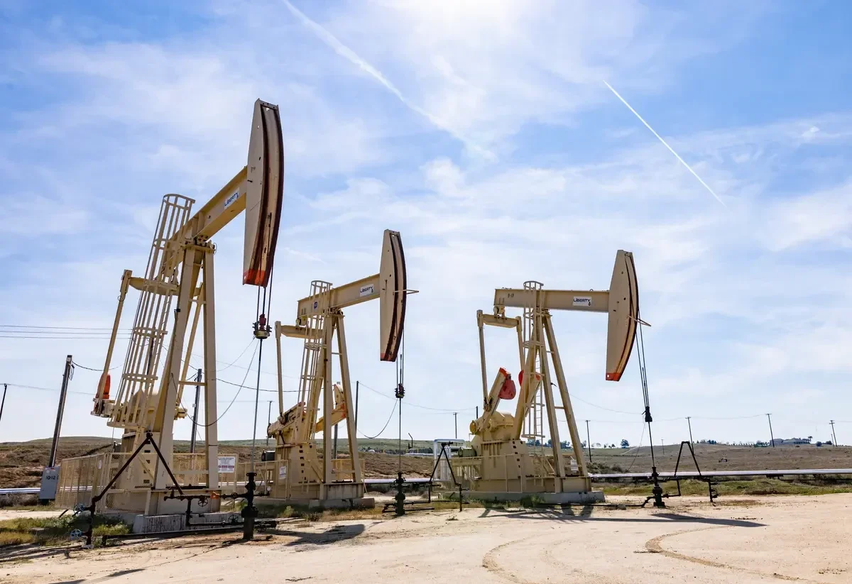 Oil prices were stabilized after the agreement reached by Trump was announced