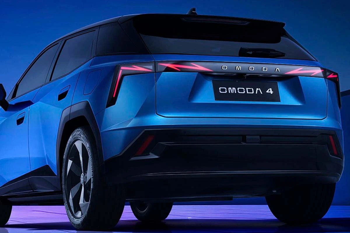 Omoda 4