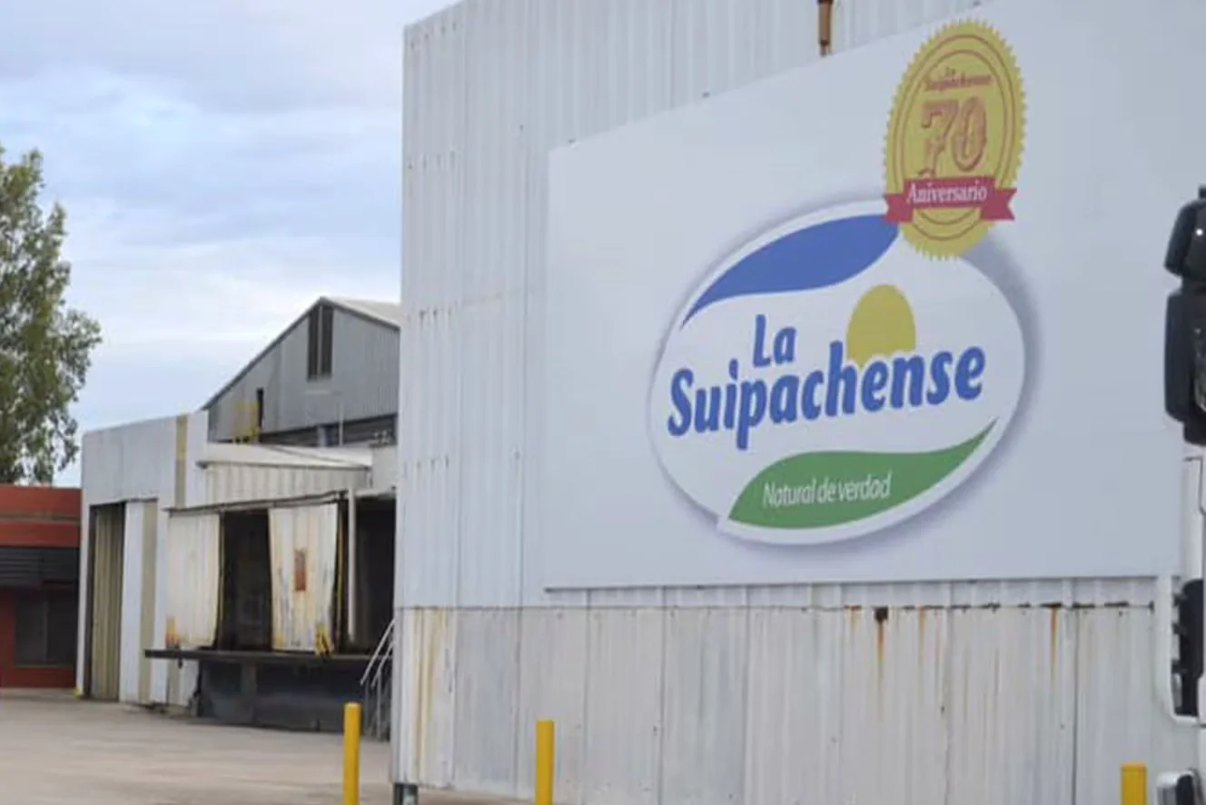 La Suipachense announced the reopening of the company with the hiring of 53 employees.