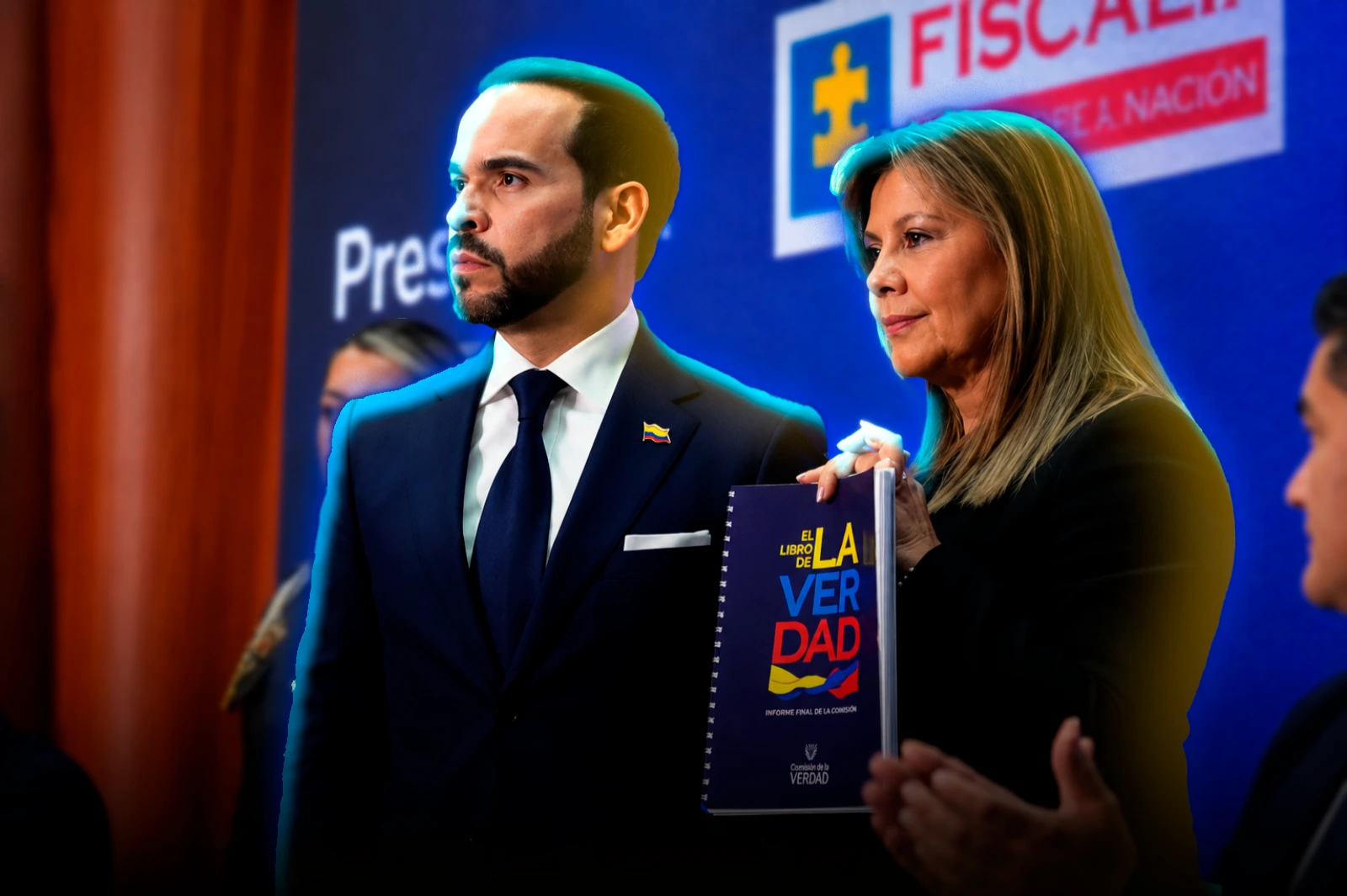 De la Espriella entregó a la Fiscalía de Colombia un informe de 135 páginas sobre la corrupción del Gobierno de Petro