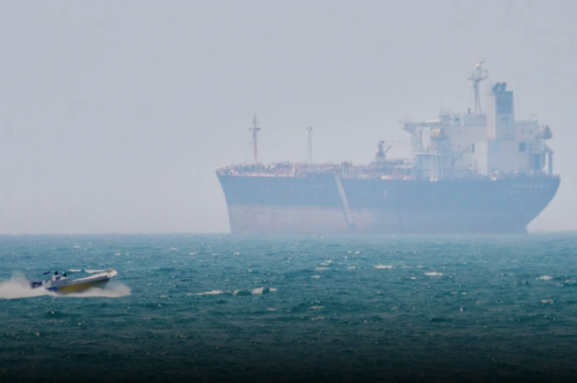 Irán secuestró un buque que estaba anclado en las costas de los Emiratos Árabes Unidos