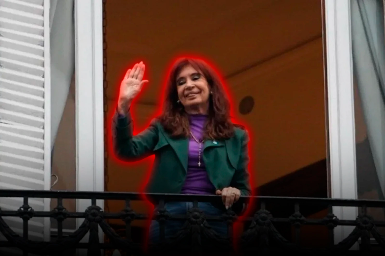 La Justicia oficializó el embargo del departamento donde Cristina Kirchner cumple prisión domiciliaria
