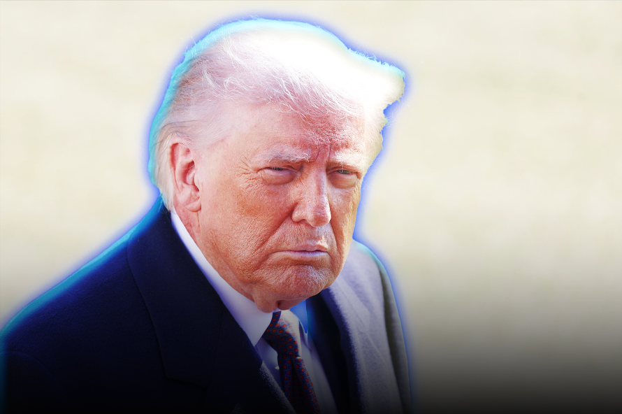 Trump canceled the military strikes scheduled for tomorrow against Iran at the request of Arab countries.