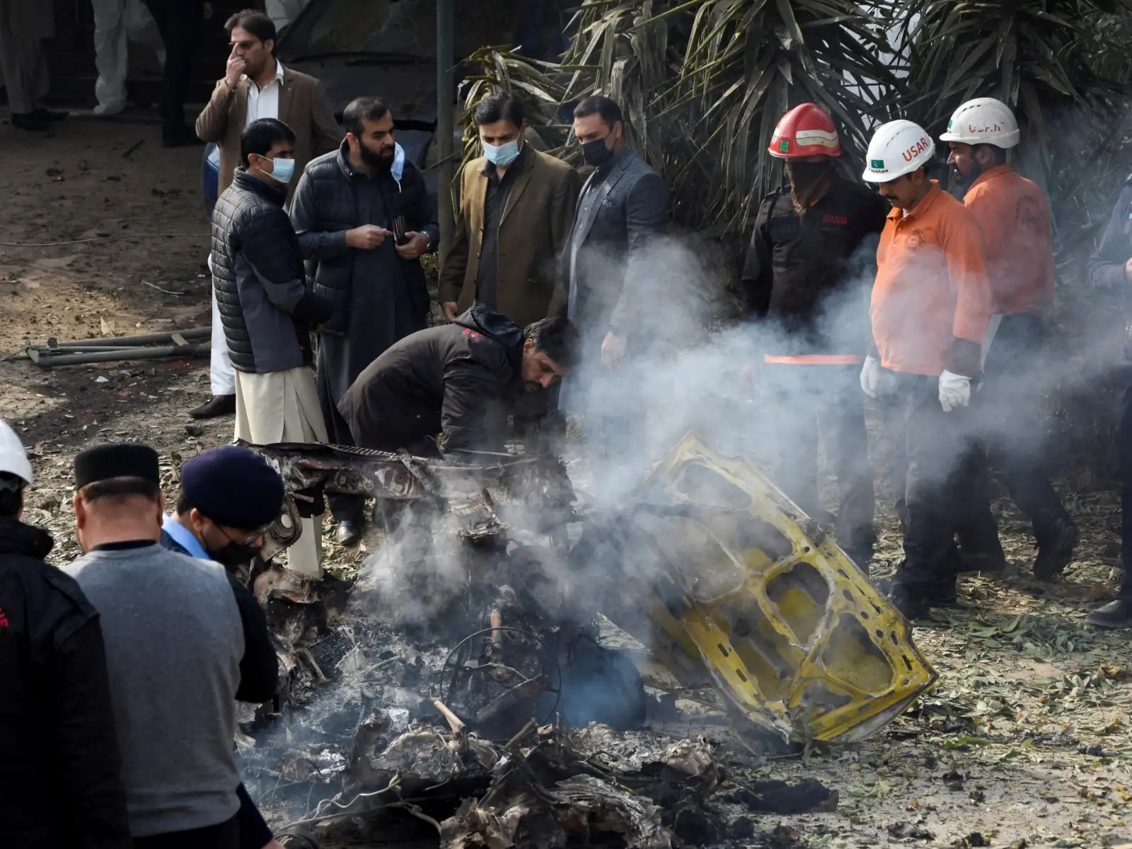 Un atentado suicida en una mezquita de Pakistán dejó varios muertos y múltiples heridos, incluyendo niños