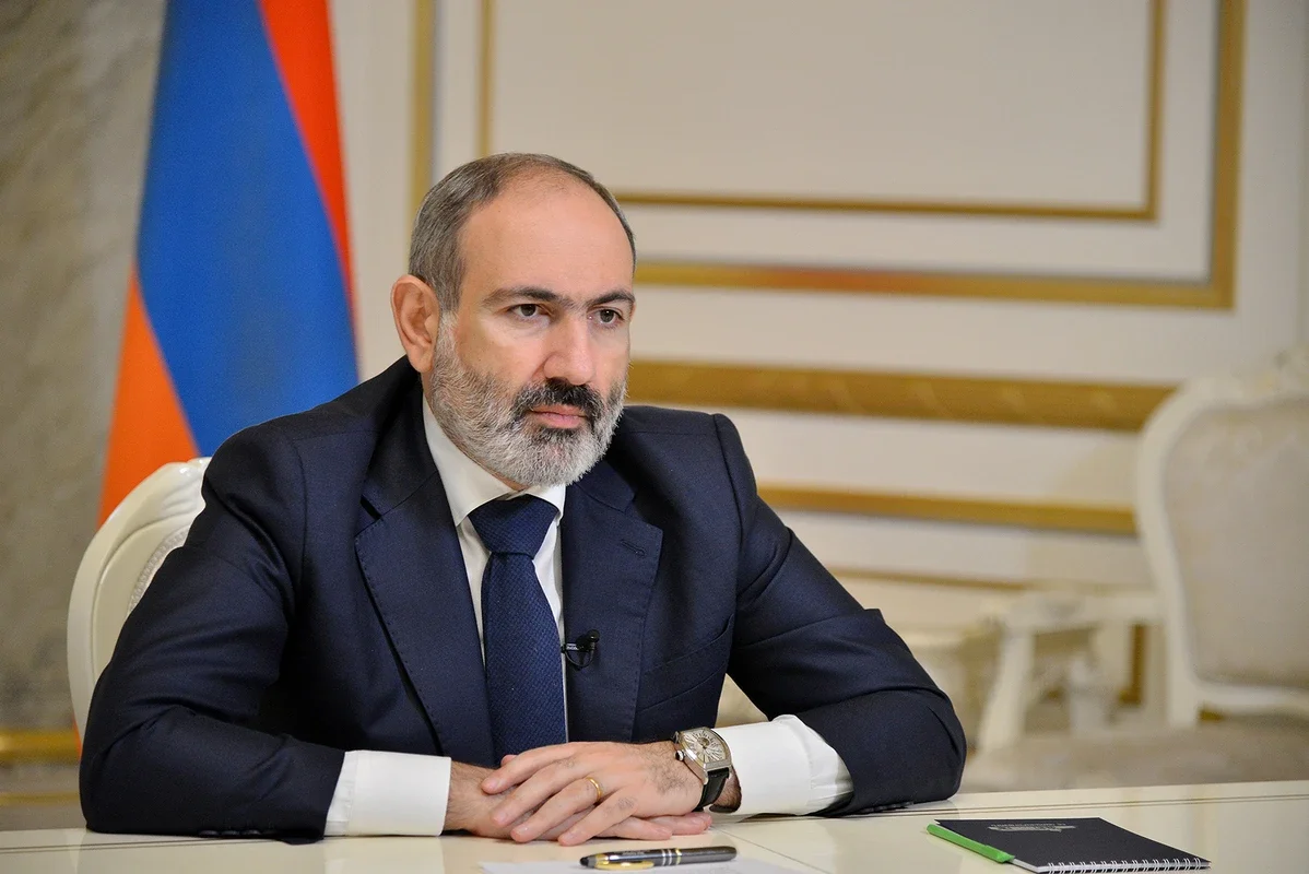 Nikol Pashinyan buscará renovar su mandato en medio de duras críticas por la crisis de Nagorno Karabaj