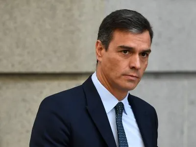 The communist government of Pedro Sánchez denied the United States the possibility of using its air bases during the conflict