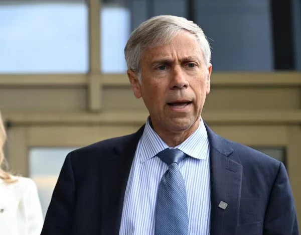 Maduro's defense attorney, Barry Pollack, will seek to incorporate the argument of sovereign immunity to exempt the Venezuelan dictator from his charges