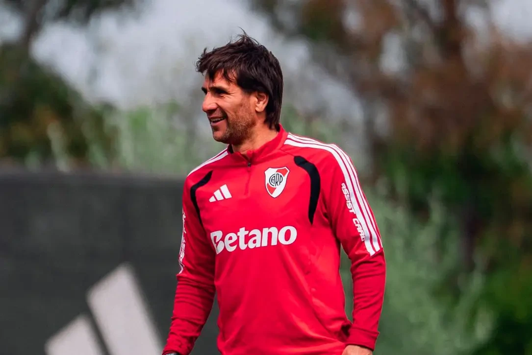 River prepara la visita a Belgrano: la posible formación y la duda de Marcos Acuña