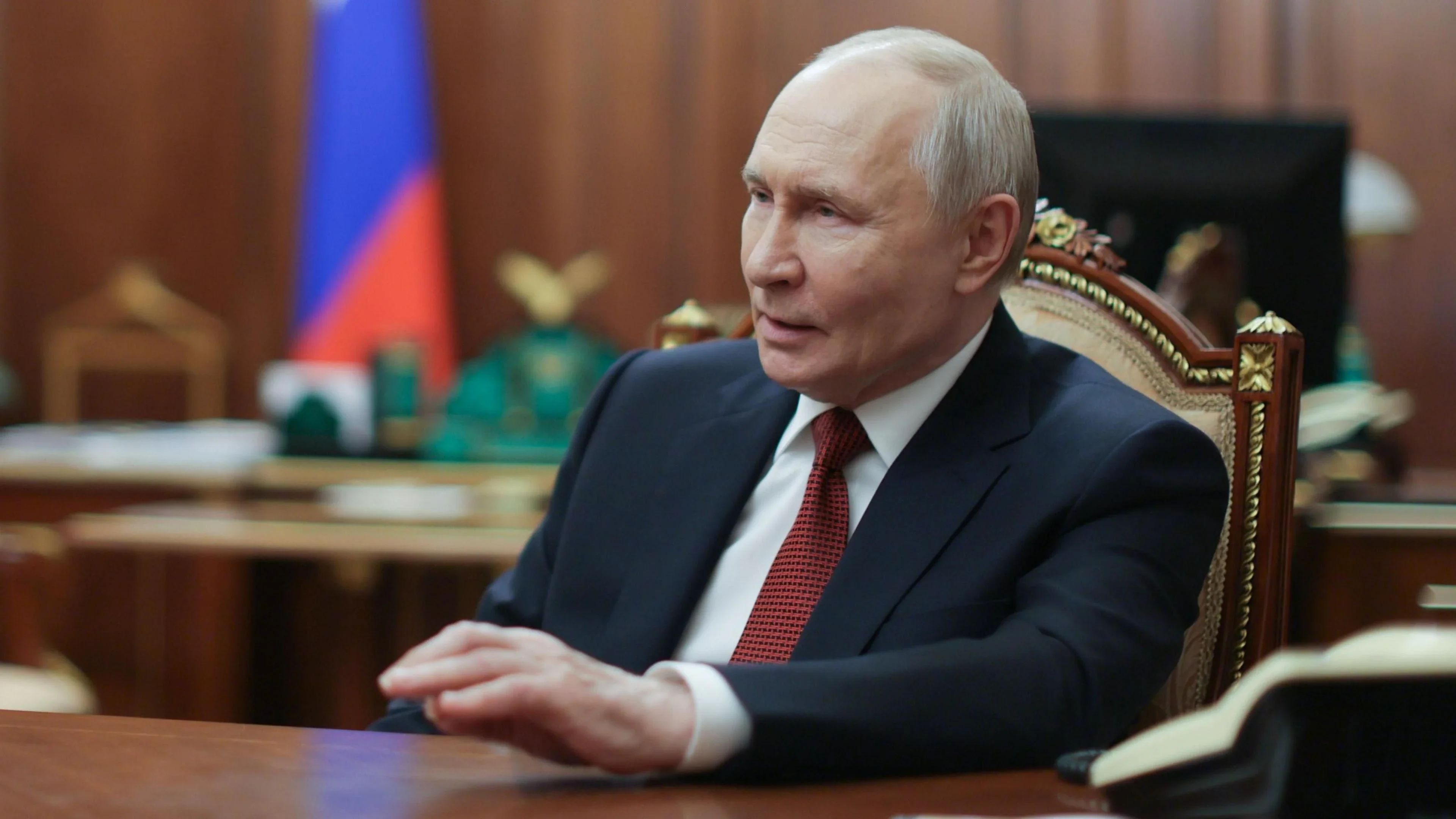 El gobierno de Vladimir Putin defendió a Lukashenko y elogió el papel de Bielorrusia como intermediario en la guerra