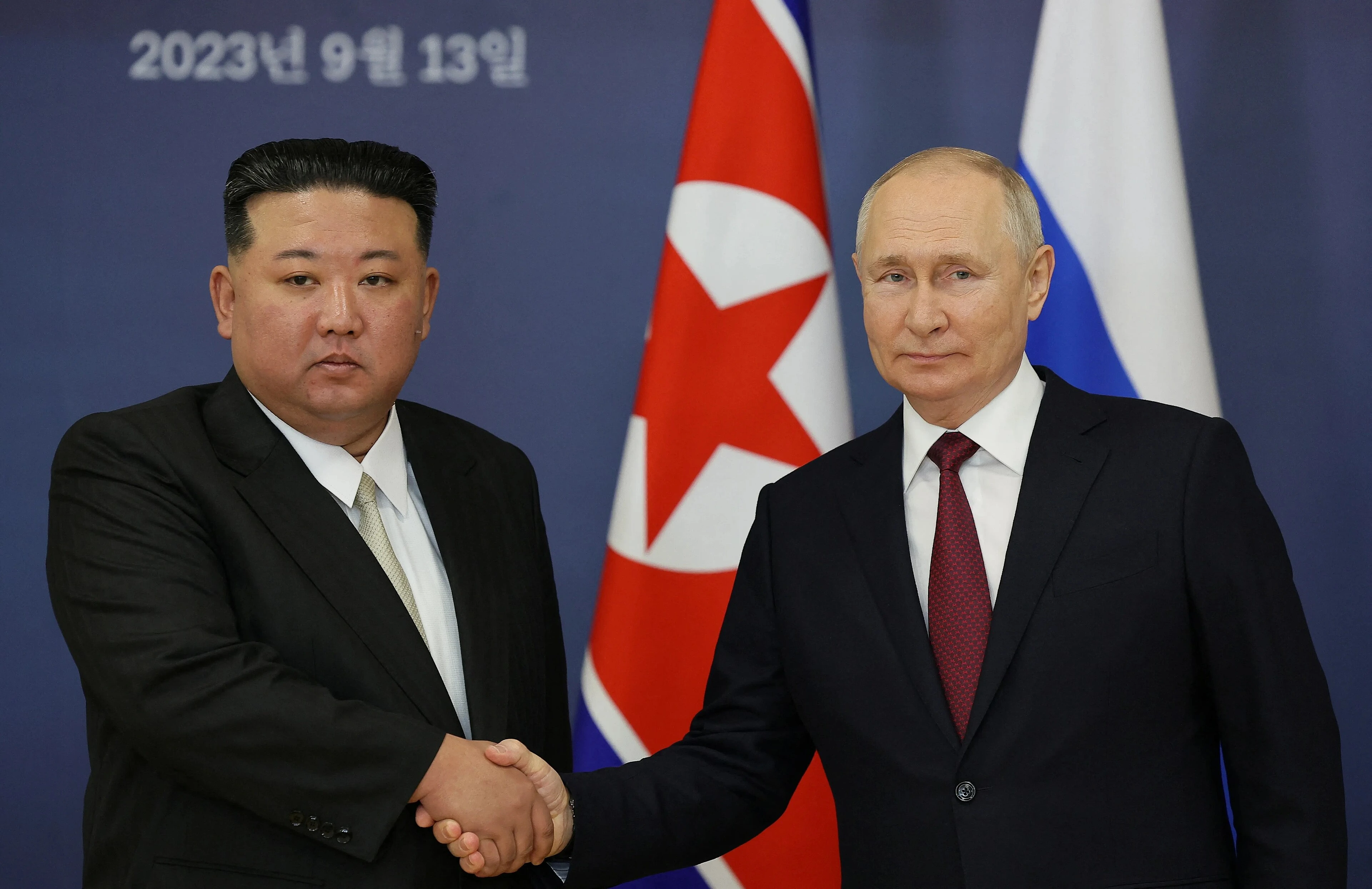 De acuerdo a la inteligencia de varios países, la cooperación militar entre Corea del Norte y Rusia ha aumentado de forma significativa 