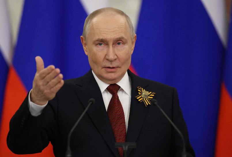 En el marco del Día de la Victoria en Moscú, Putin volvió a responsabilizar a Europa por la guerra y aseguró que la misma está ''legando a su fin'' 
