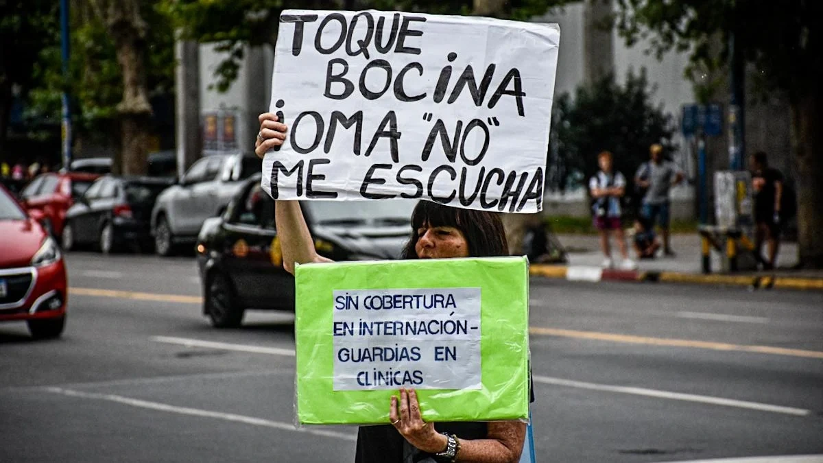 Protesta por IOMA.
