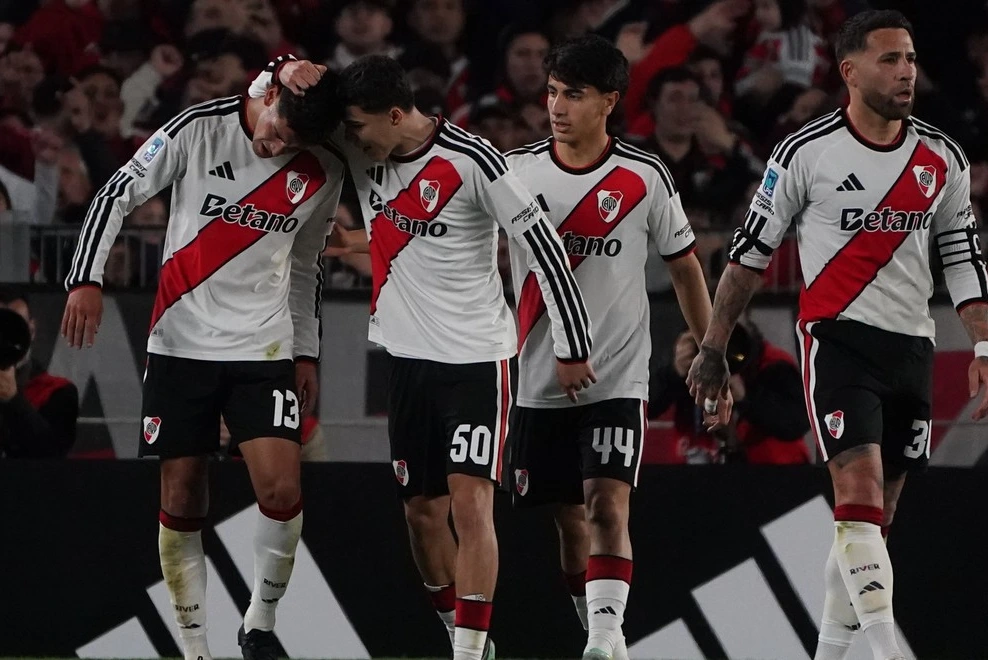 El triunfo de Argentinos complicó a River: necesita ganar el Superclásico para acercarse a la Libertadores 2027