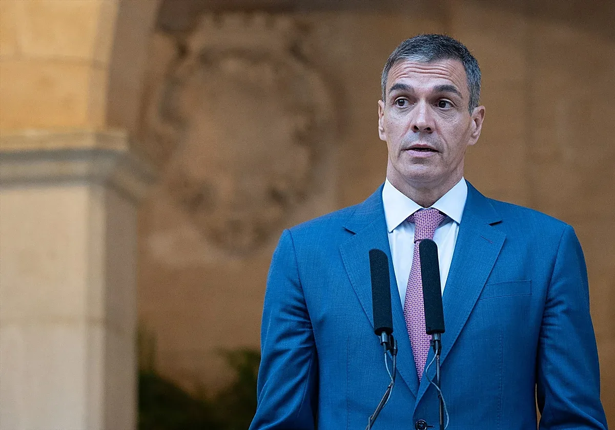 El comunista Pedro Sánchez ha sido totalmente ineficiente frente a la crisis migratoria que enfrenta Ceuta desde la invasión a fines de Julio