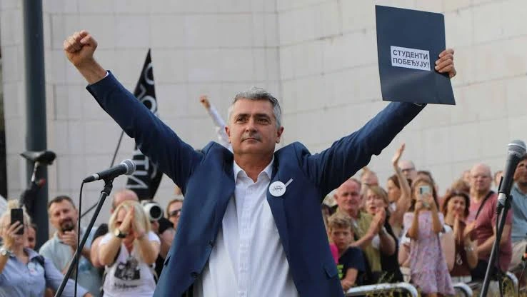 Ilija Srdanović, candidato al parlamento serbio en las próximas elecciones a celebrarse el 25 de octubre