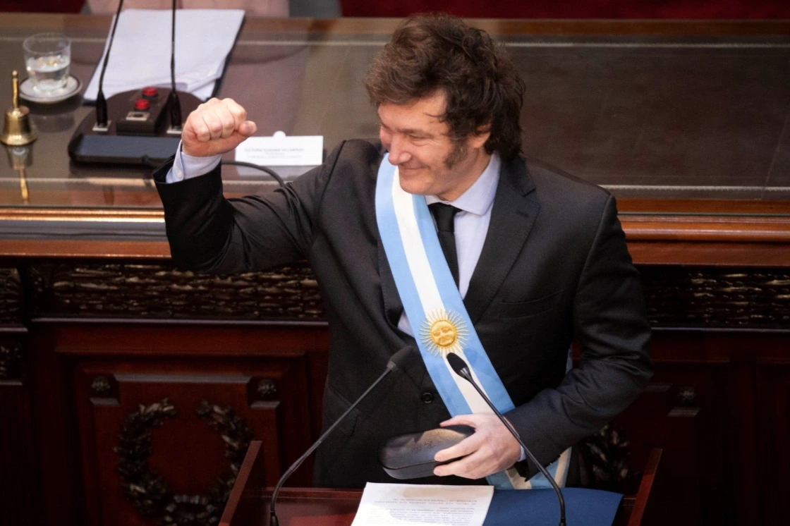 The reform that exposes the extractive logic of the political system