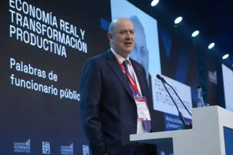 Sturzenegger called for Jalil's support to move forward with more deregulation