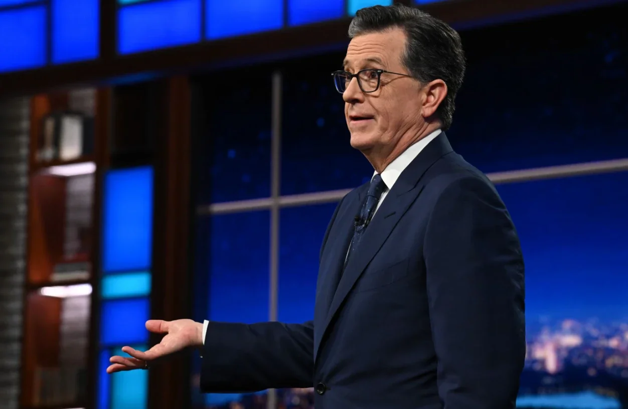 Trump liquidó a Stephen Colbert tras la cancelación de su show: “Sin talento, sin rating y sin vida”