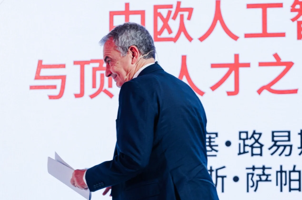 Indicted for corruption: Zapatero received more than 313,000 euros from Chinese companies
