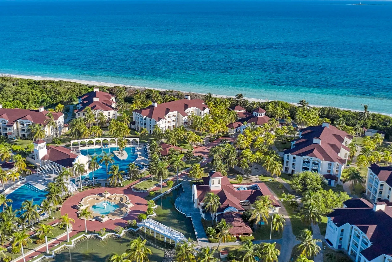 Nuevo golpe económico para la dictadura cubana: Iberostar deja de operar 12 hoteles vinculados a GAESA